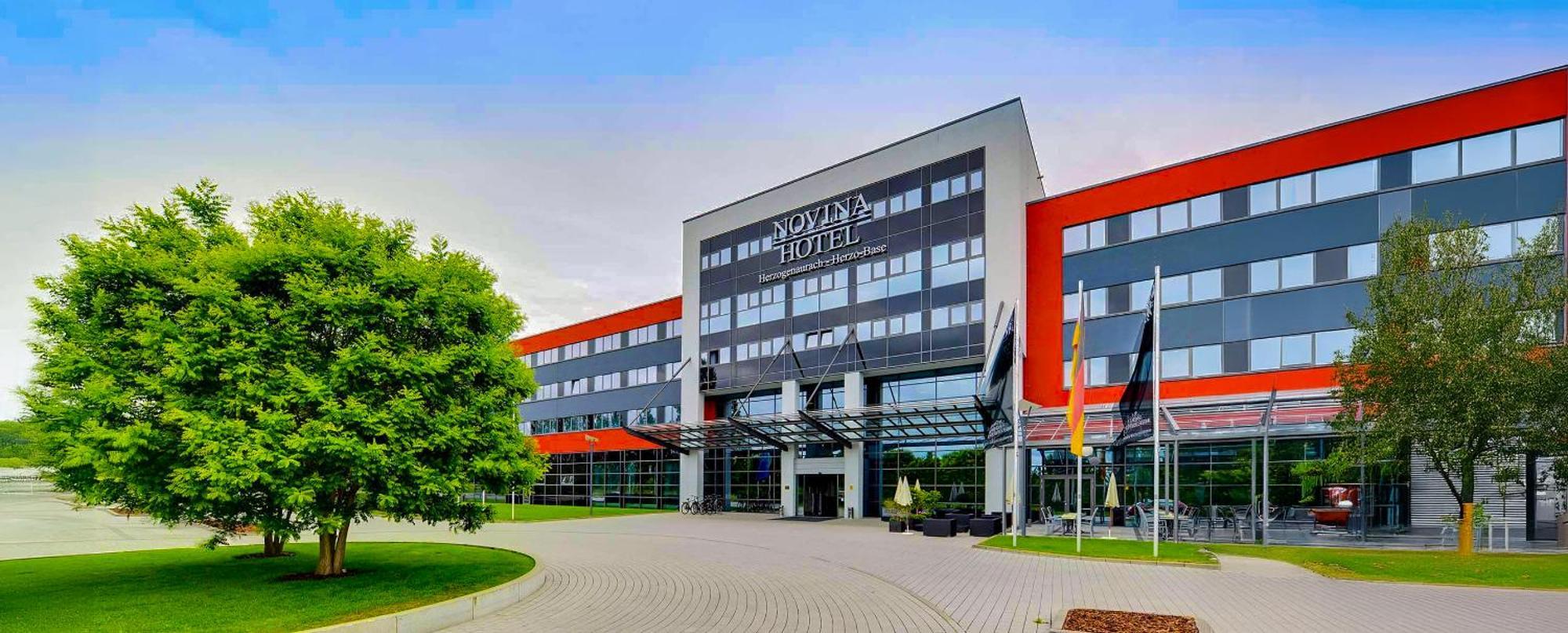 Novina Hotel Herzogenaurach Herzo-Base Exterior foto